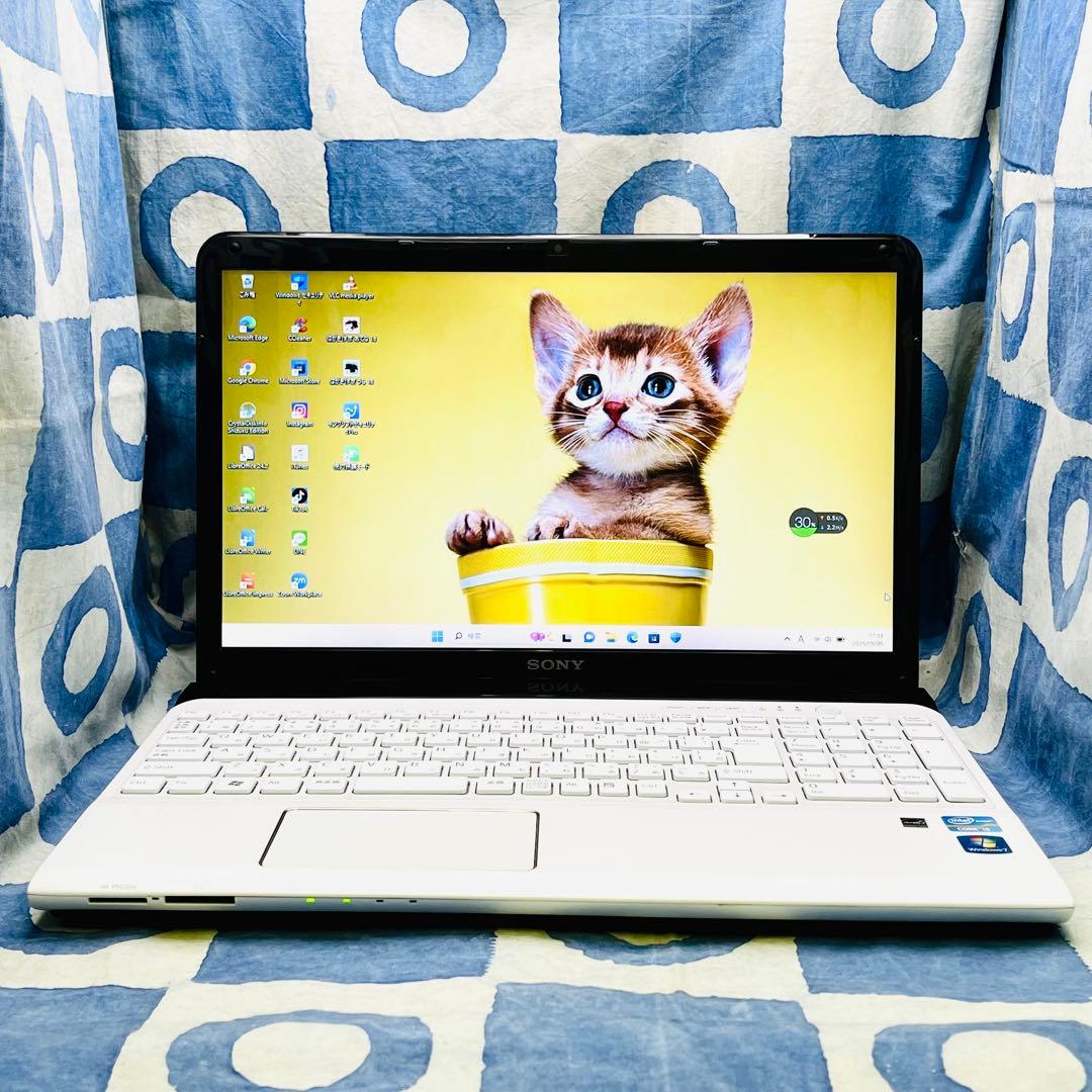 人気VAIO♡快速SSD256GB☆i5☆美しい白ノートPC♪カメラ！Win11