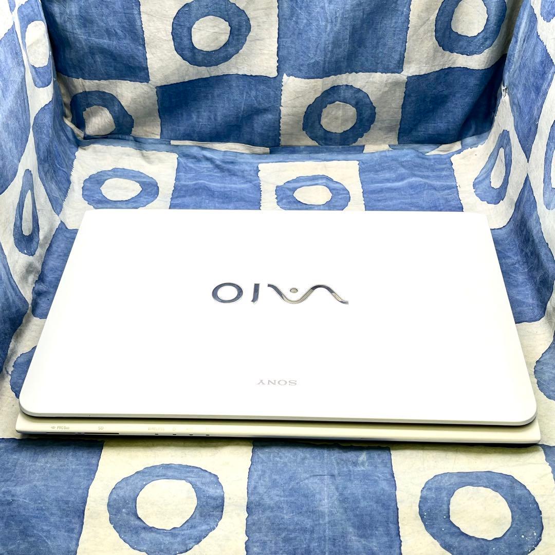 人気VAIO♡快速SSD256GB☆i5☆美しい白ノートPC♪カメラ！Win11