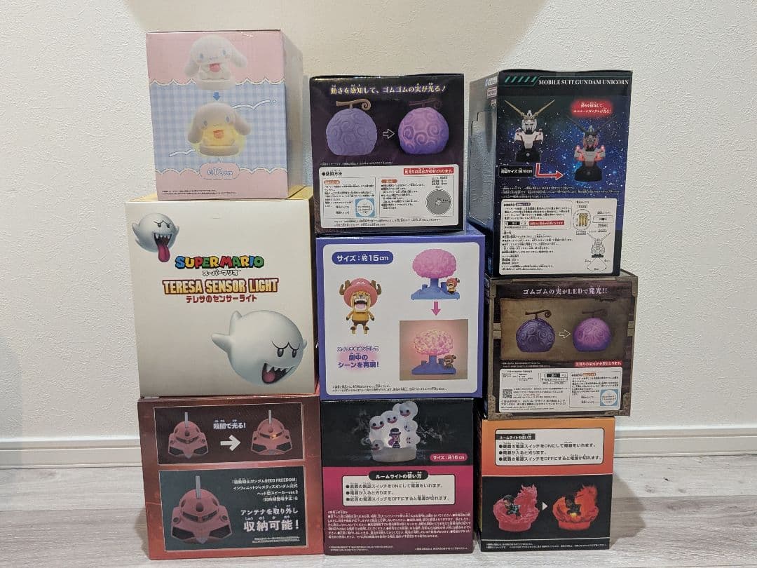 キャラクタールーム、サーチライト他まとめ売り。