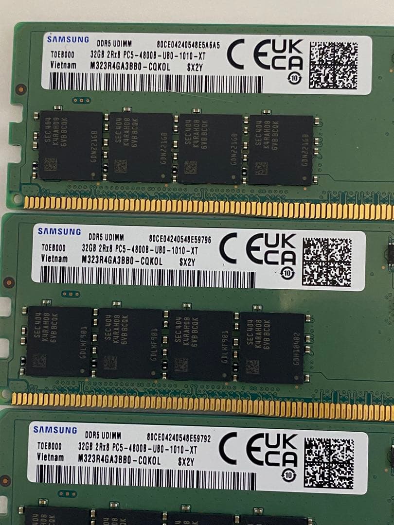 Samsung (32GBx3)DDR5メモリ PC5-4800B 96GB