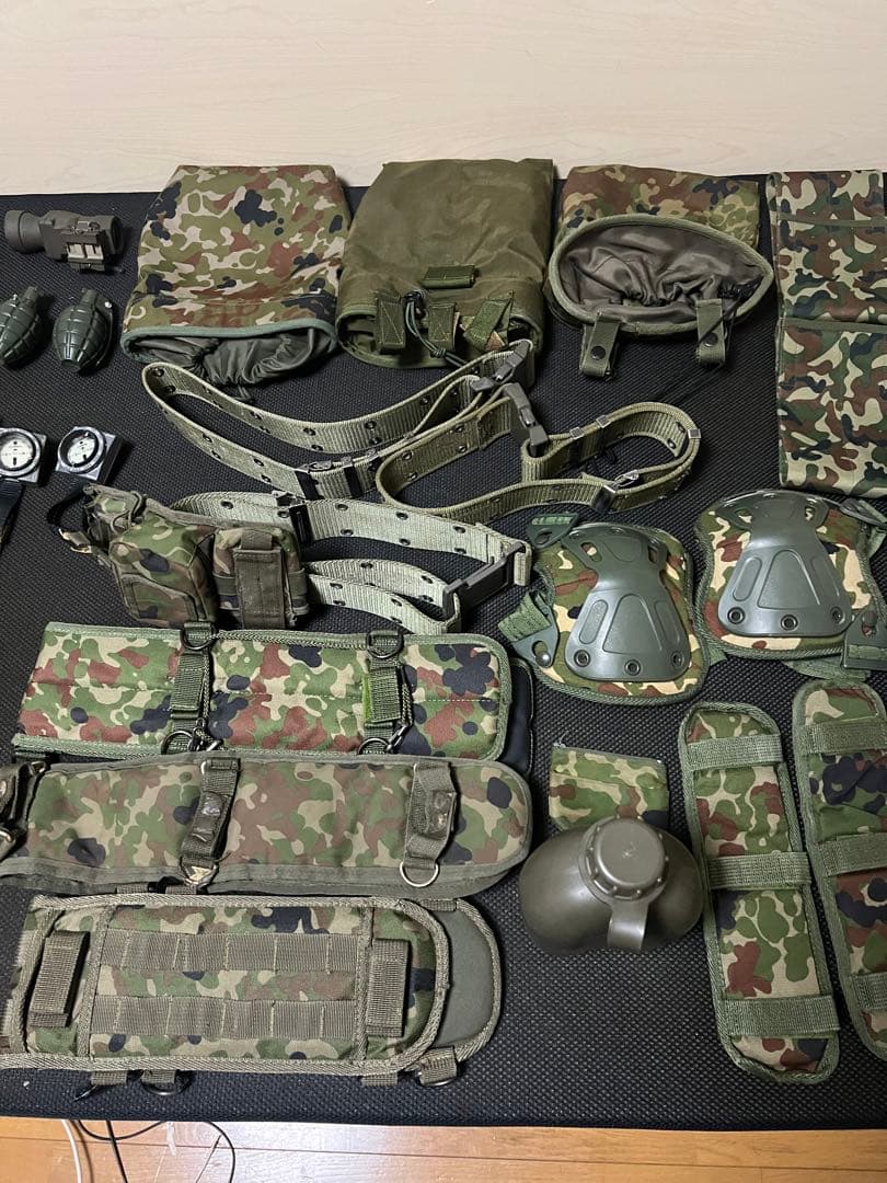 迷彩服…迷彩サポーター…迷彩グッズまとめ売り