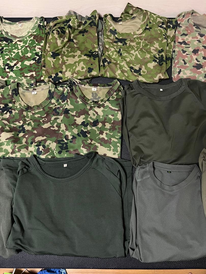 迷彩服…迷彩サポーター…迷彩グッズまとめ売り