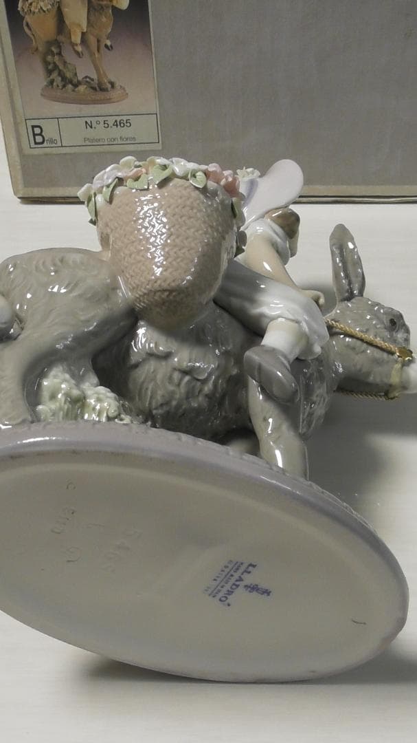 LLADRO　リヤドロ　【プラテロと花】２　リアドロ　インテリア　Ｌ562