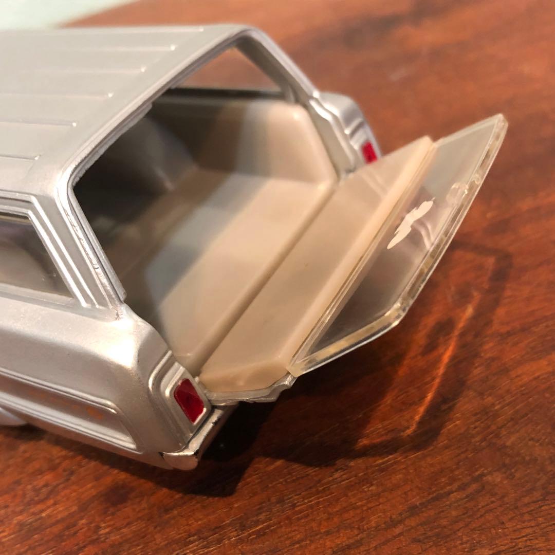 JADA TOY 64インパラ ワゴン ルース品