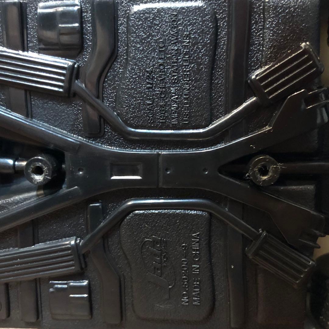 JADA TOY 64インパラ ワゴン ルース品