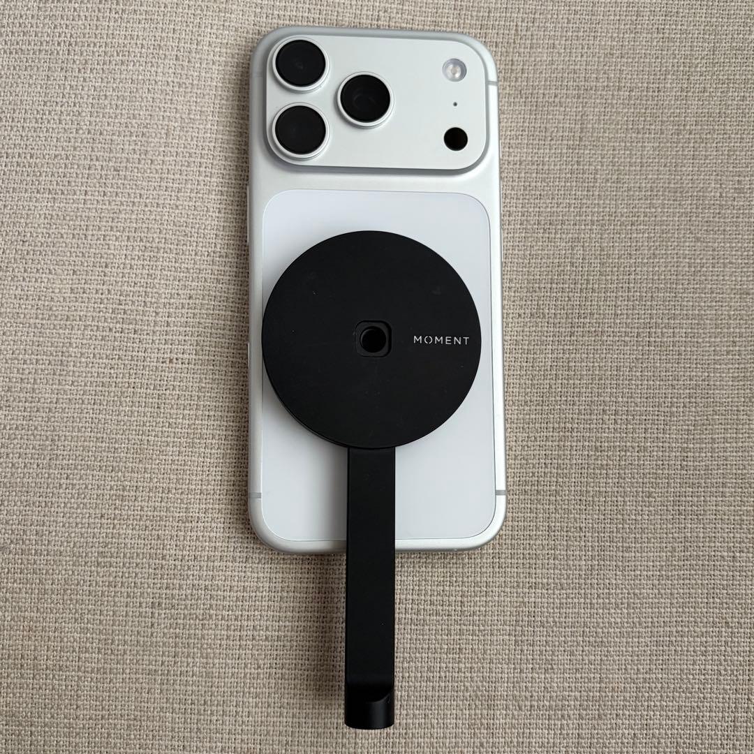 MOMENT MagSafe 三脚 マウント