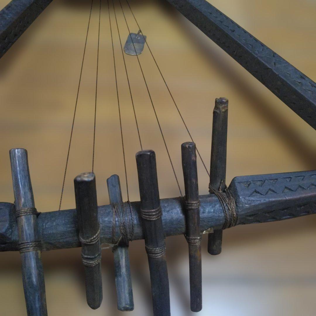 中型弦楽器 エチオピアの楽器