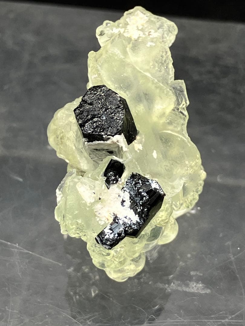 ハイアライトオパール 原石 天然石 パワーストーン 蛍光 自然光