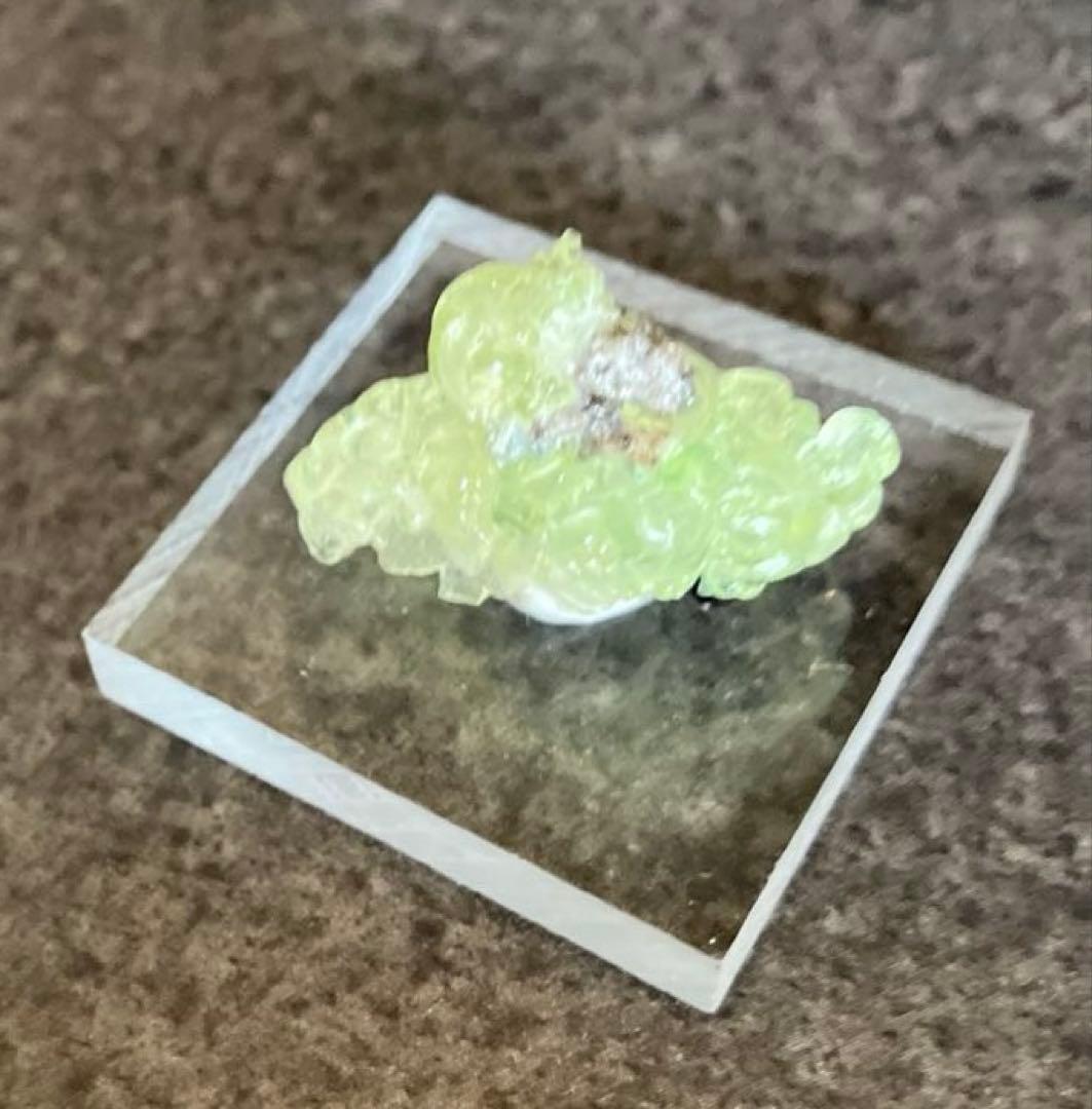 ハイアライトオパール 原石 天然石 パワーストーン 蛍光 自然光