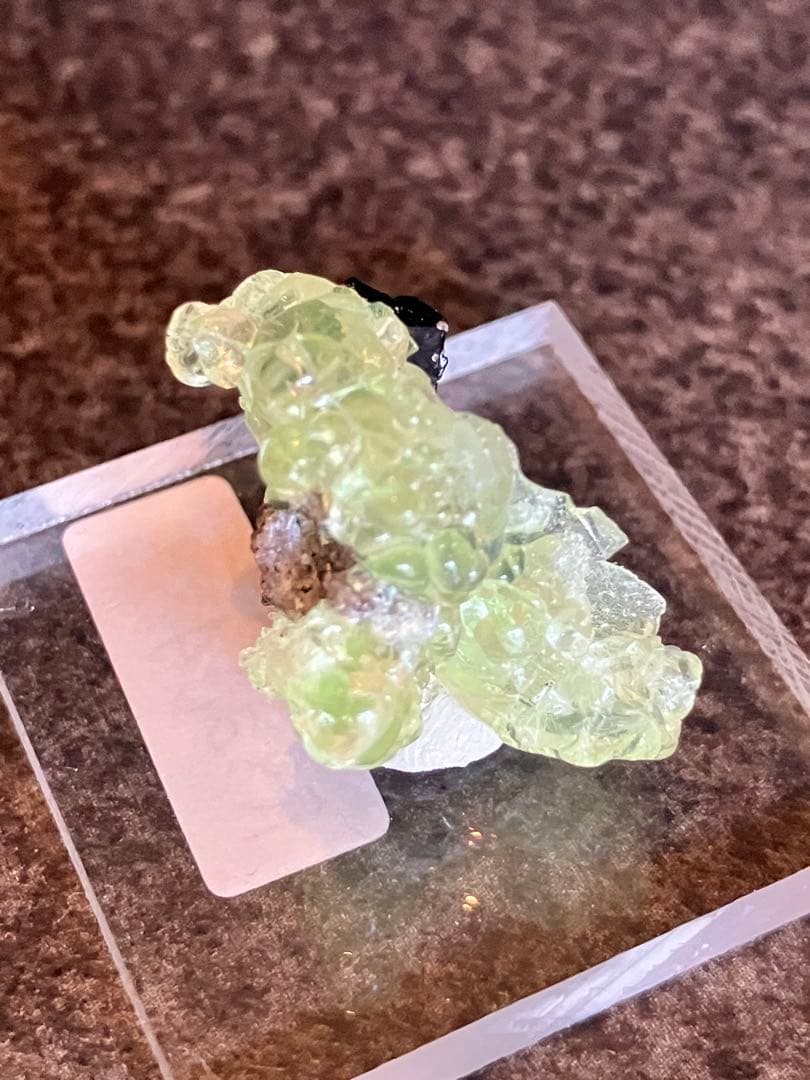 ハイアライトオパール 原石 天然石 パワーストーン 蛍光 自然光