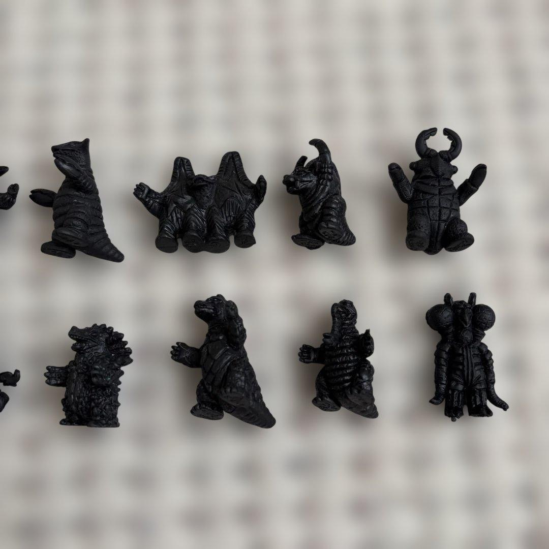 ウルトラマンシリーズ他　怪獣他　消しゴム