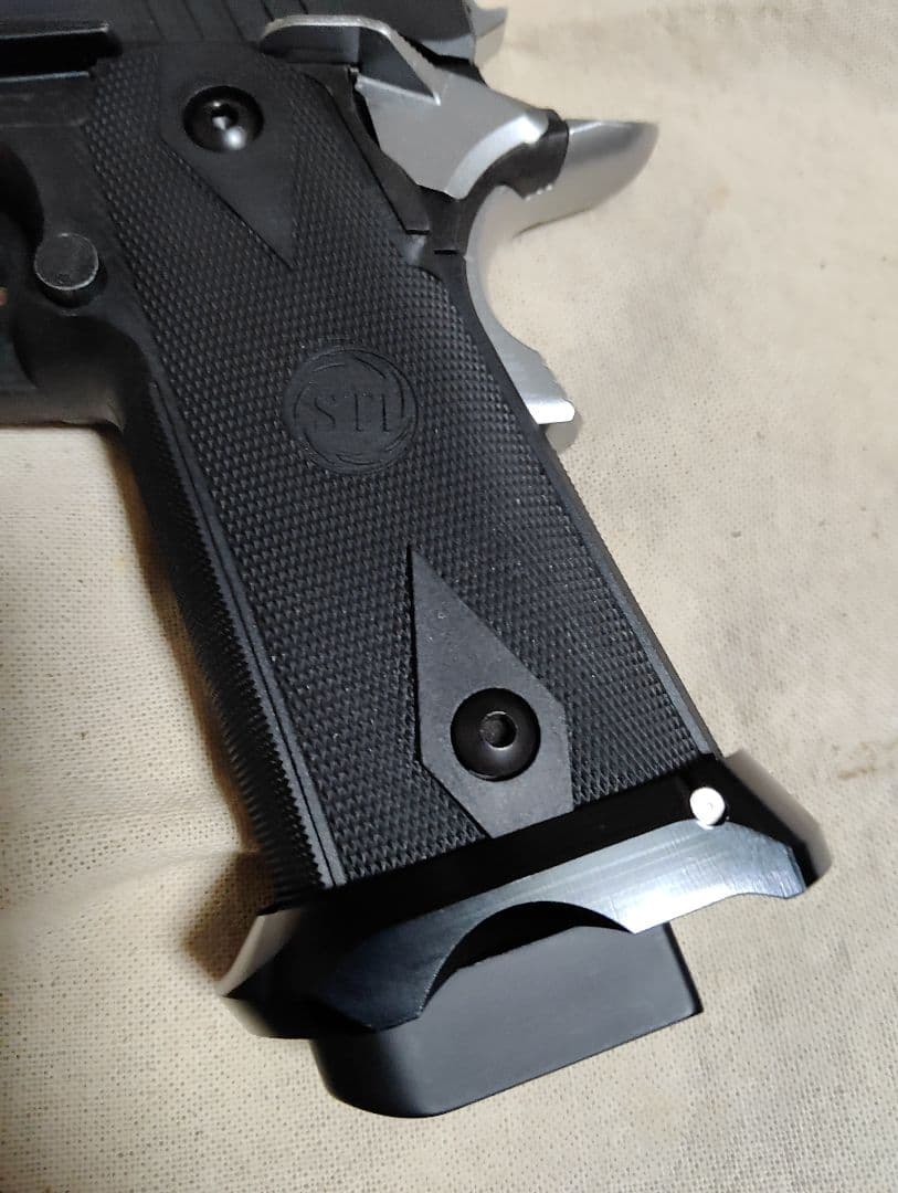 東京マルイ ハイキャパ 5.1 D.O.R 外装カスタム