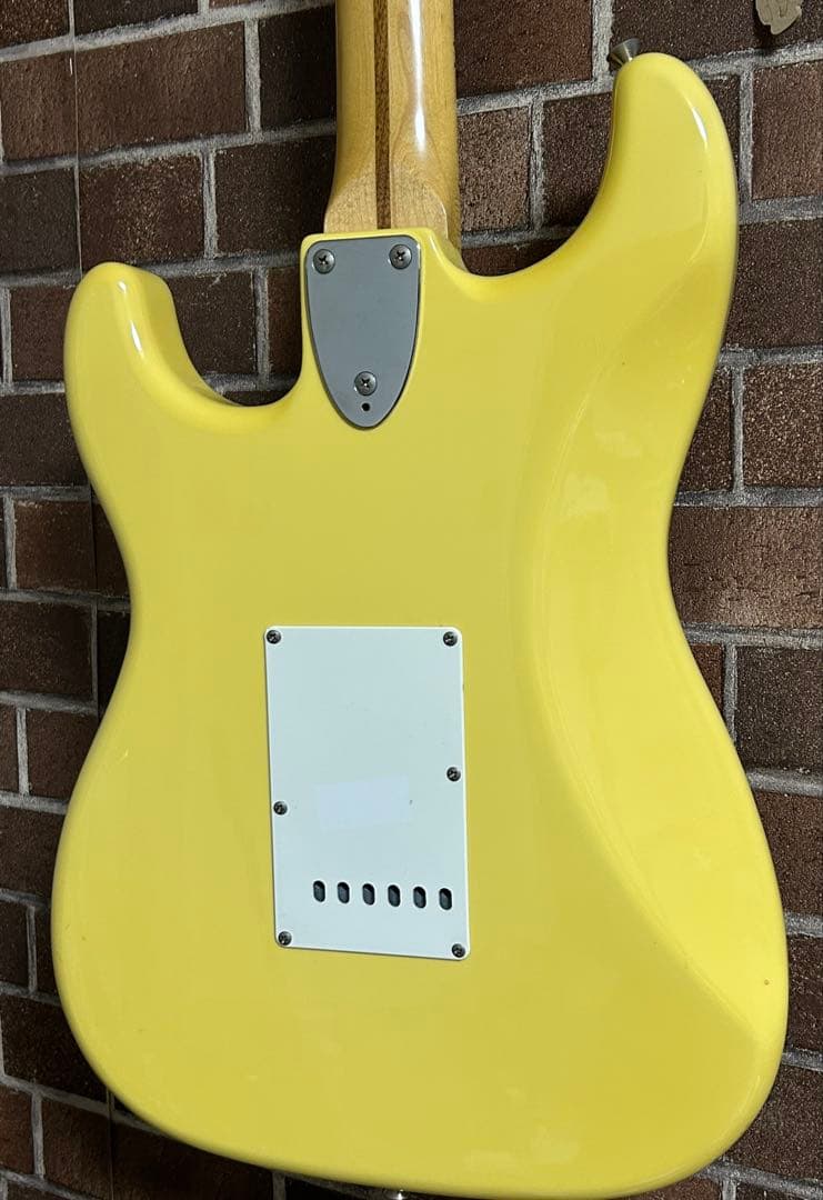 ギター始めたい方　日本製　FERNANDES ザリバイバル
