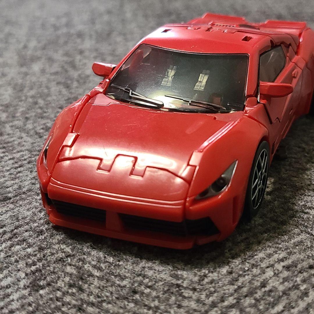 トランスフォーマー スタジオシリーズ SS-66 オートボット ディーノ