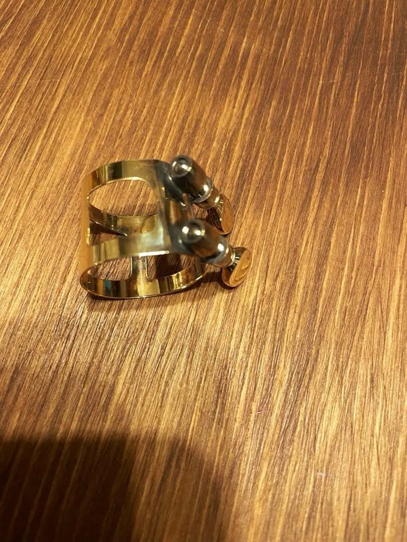 ソプラノサックスリガチャーとキャップセット ヤマハのゴールドプレート