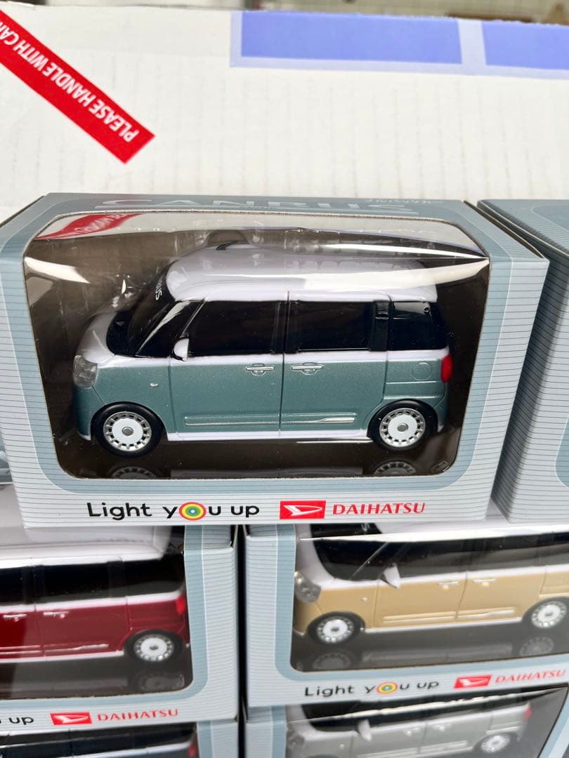 ムーブ キャンバス ミニカー ストライプス 8カラーセット！