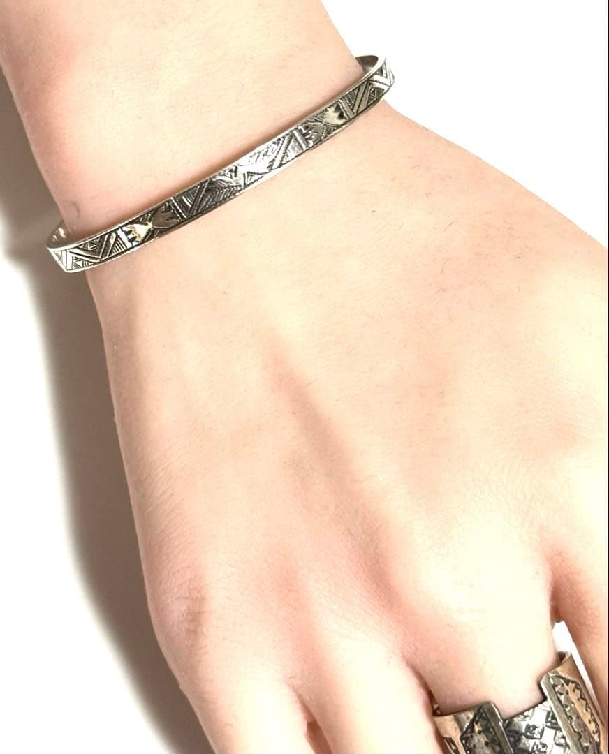 トゥアレグ族　ハンドメイド　シルバー　ブレスレット