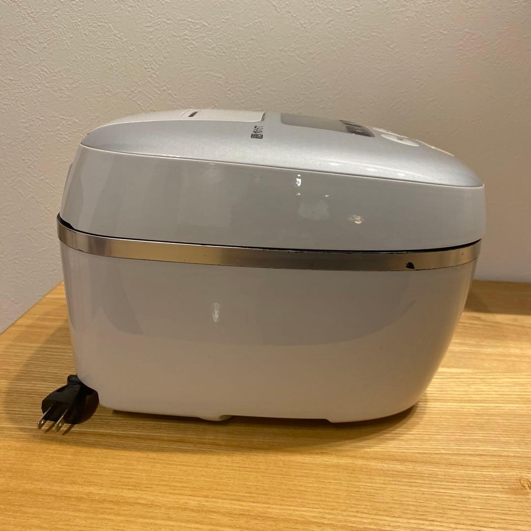 【Mana♡LOVE ヨーロッパ】タイガー圧力 IH炊飯器JPC-A101