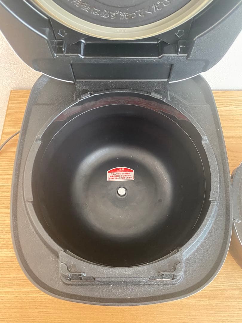 【Mana♡LOVE ヨーロッパ】タイガー圧力 IH炊飯器JPC-A101