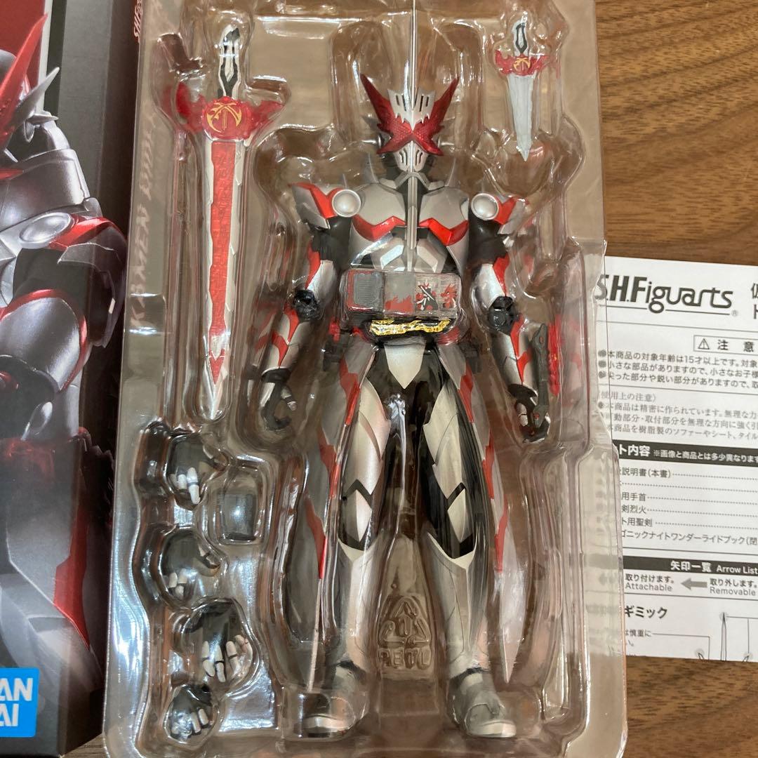 SHFiguarts 仮面ライダーセイバー ドラゴニックナイト