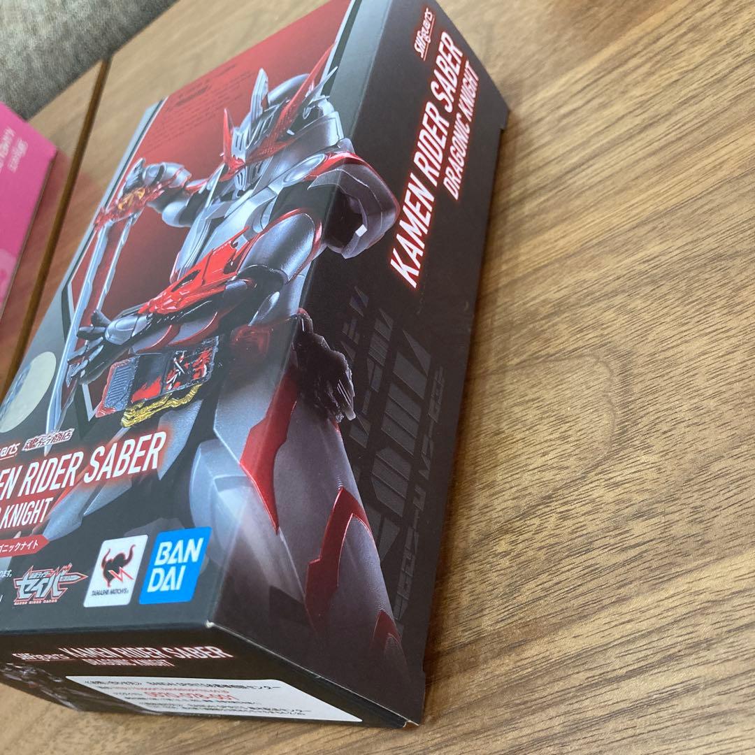 SHFiguarts 仮面ライダーセイバー ドラゴニックナイト