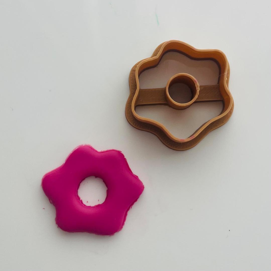 和洋裁材料 Organic Flower Donut 4 / GeazlaCutters