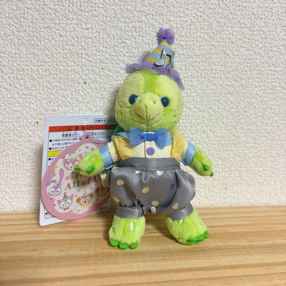 ダッフィー フロムオールオブアス　ぬいぐるみバッジ　ステラルー　リーナベル