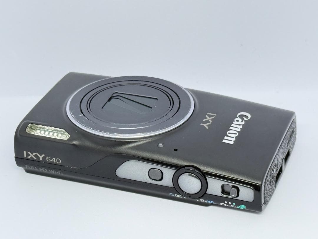 ⭐️Canon IXY640 コンパクトデジタルカメラ ⭐️本体・充電器付き⭐️