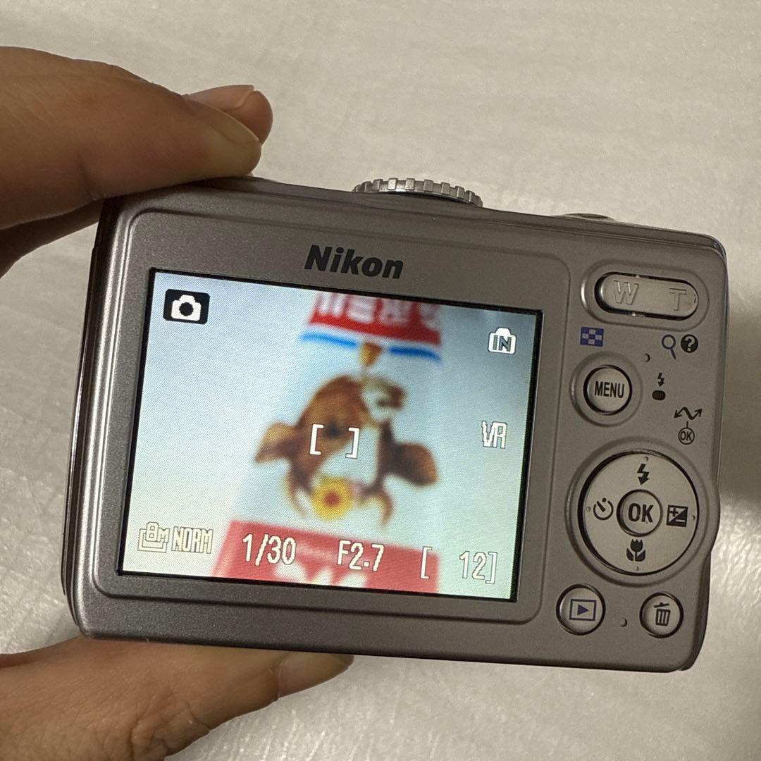 ❗️激安価格❗️デジカメ　本体　Nikon Coolpix P4 VR