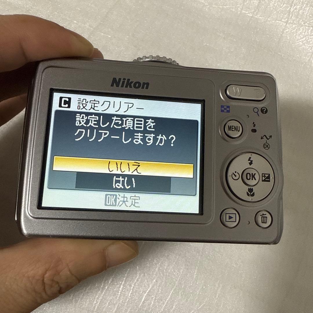 ❗️激安価格❗️デジカメ　本体　Nikon Coolpix P4 VR