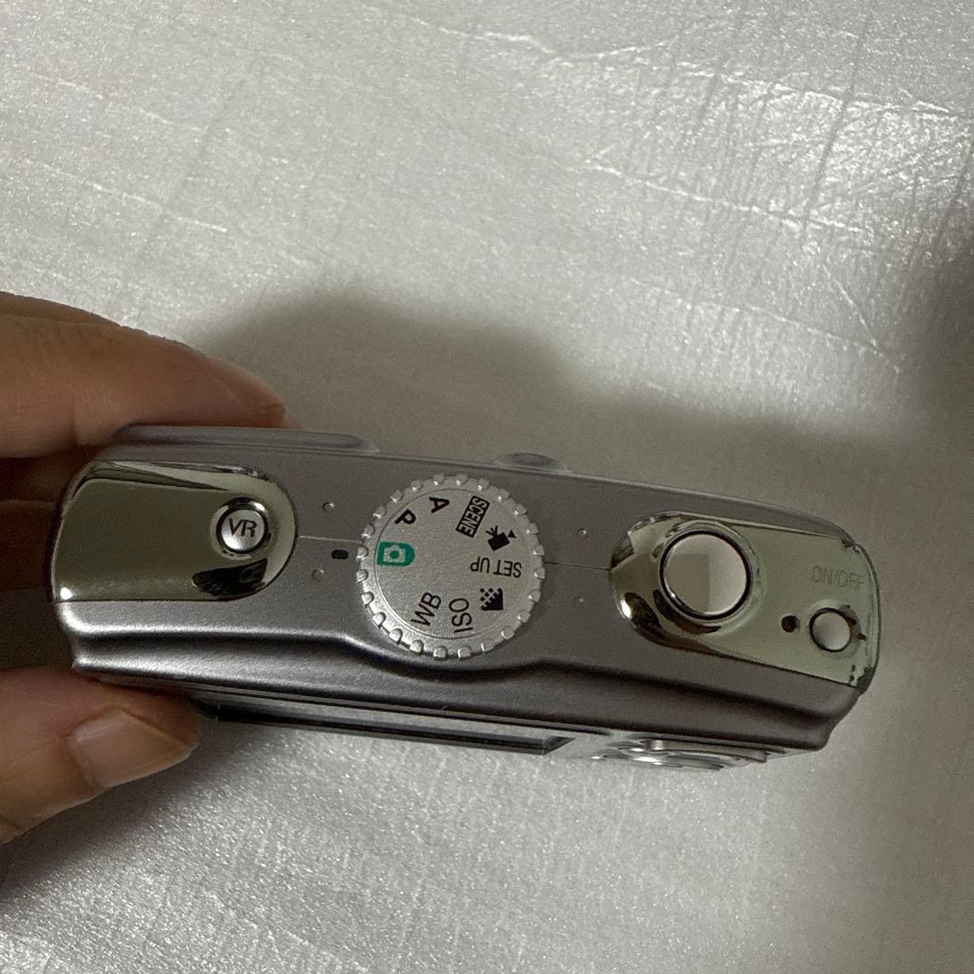 ❗️激安価格❗️デジカメ　本体　Nikon Coolpix P4 VR