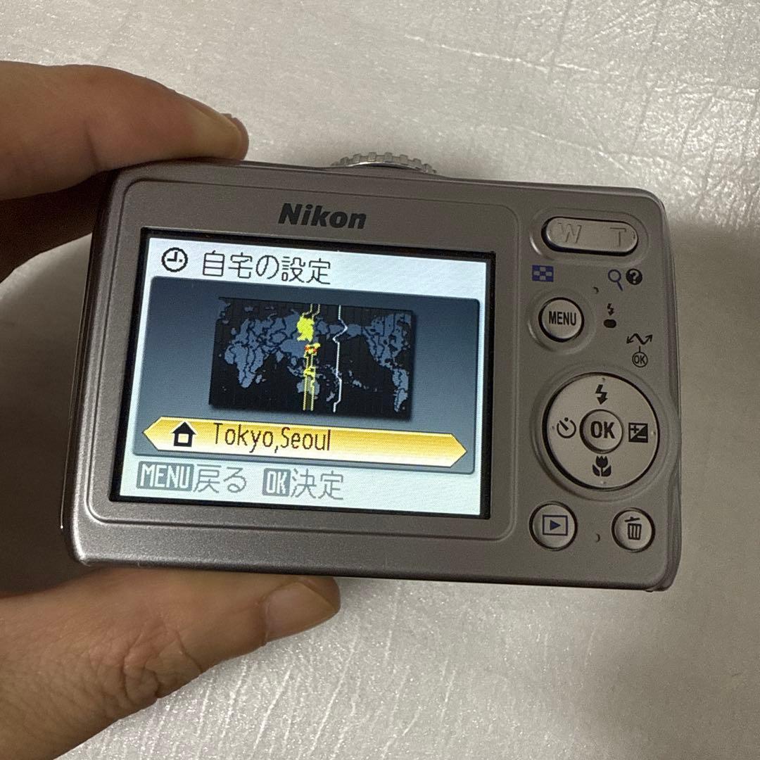 ❗️激安価格❗️デジカメ　本体　Nikon Coolpix P4 VR