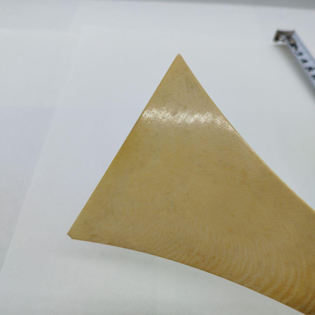 三味線 撥 バチ   天然素材　和楽器 弦楽器 重さ約　1 05g