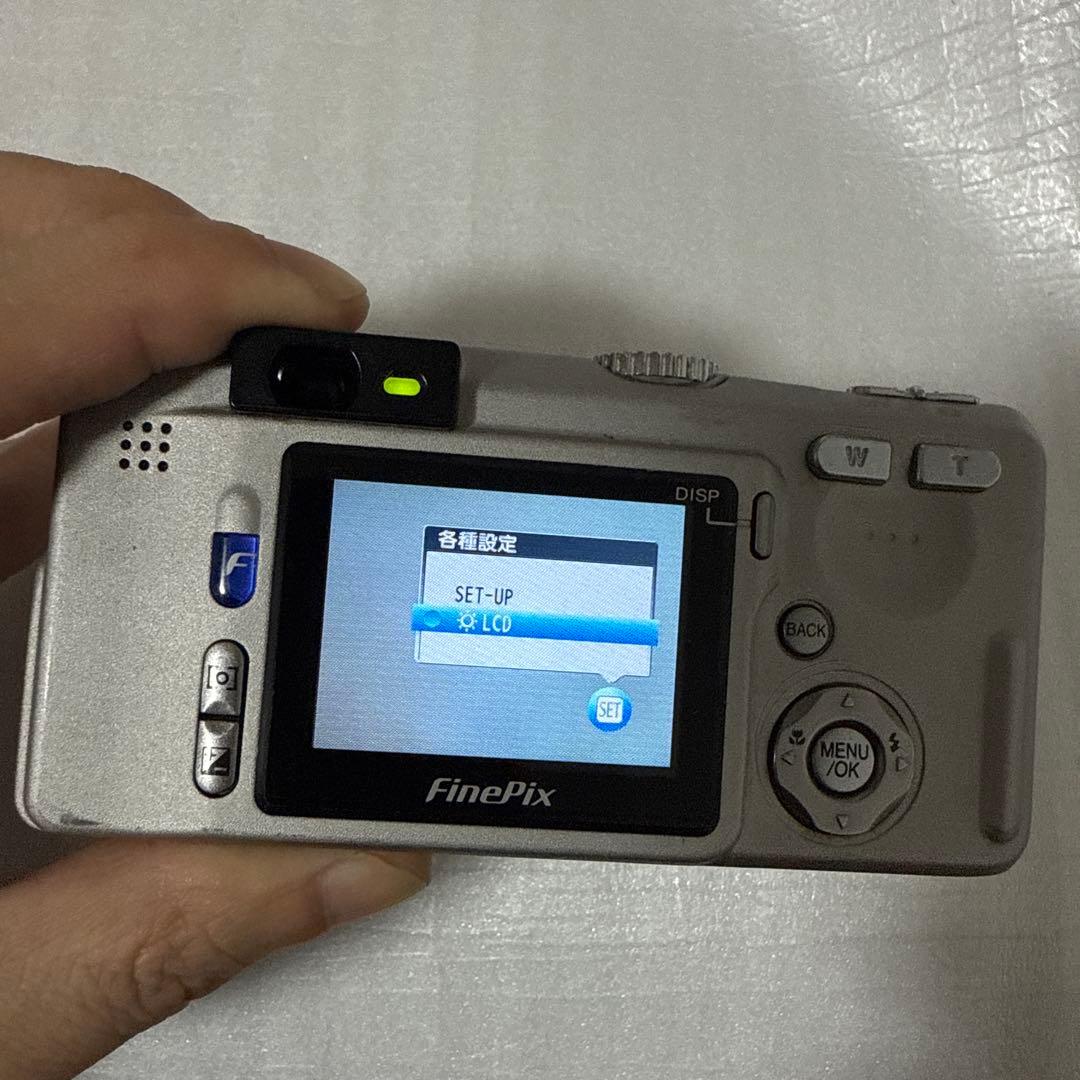 ❗️激安価格❗️デジカメ　本体　FUJIFILM Finepix F700