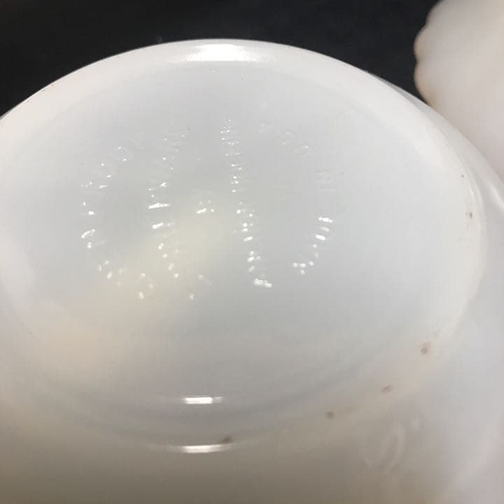 新品　アメリカ製　アンカーホッキング　ミルクガラスボウルセット　ファイヤーキング