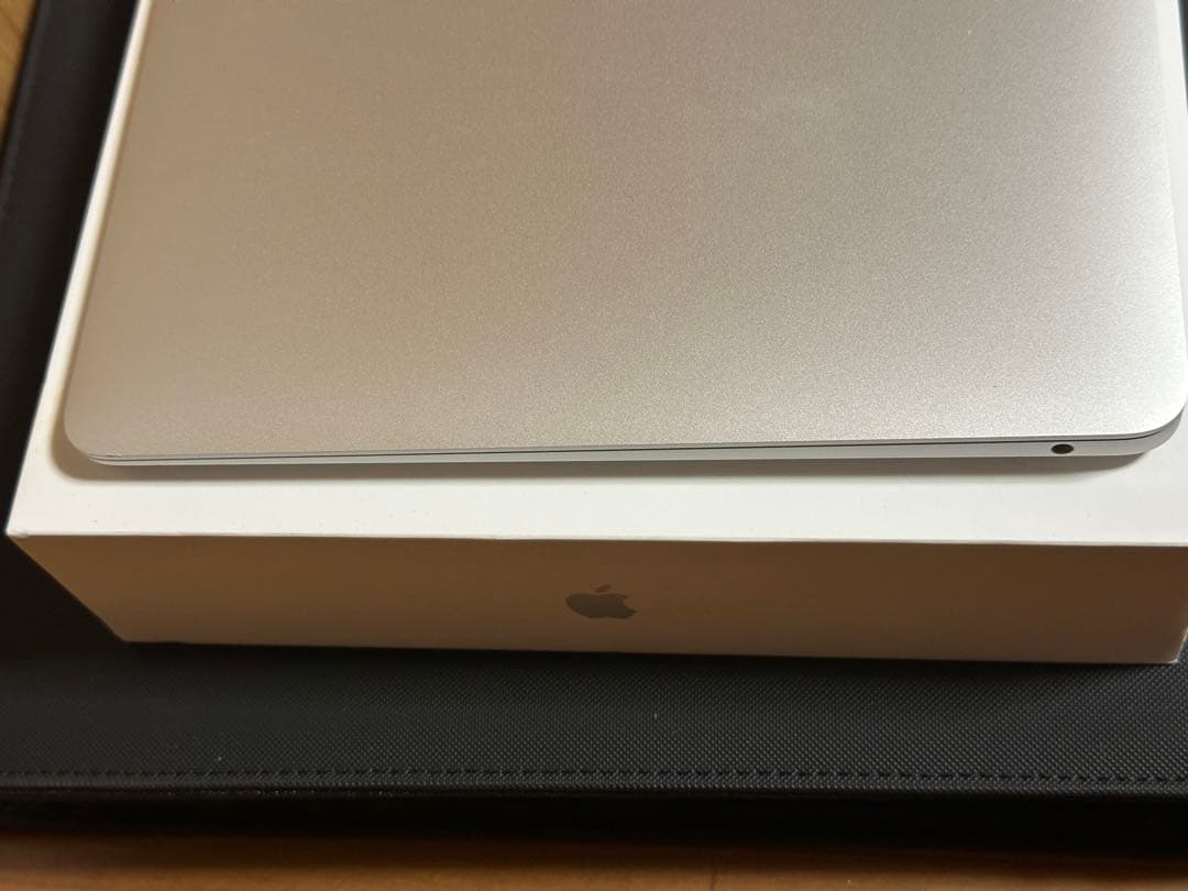 MacBook Air m1 256G バッテリー容量95％