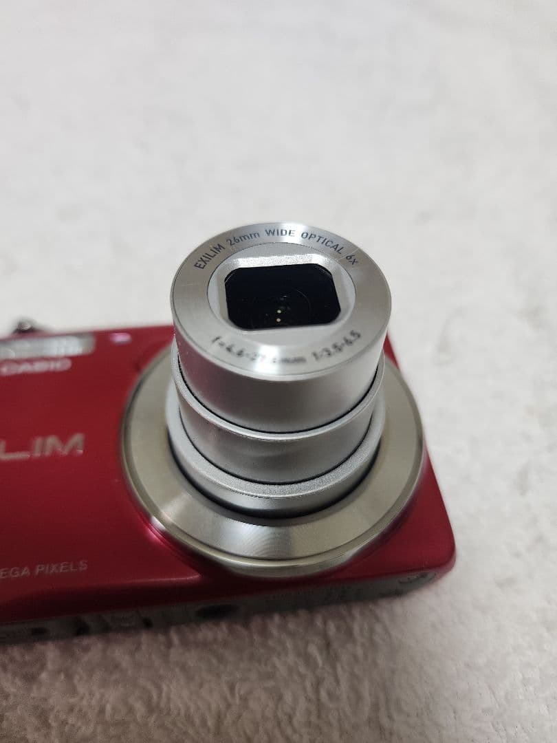 m*u様 CASIO　カシオ　EXILIM 16.1MP　デジカメ　中古　動作確