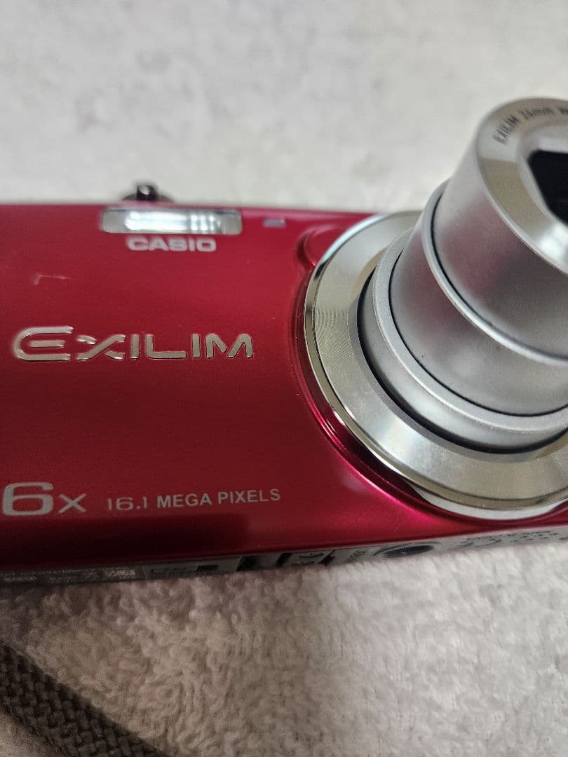 m*u様 CASIO　カシオ　EXILIM 16.1MP　デジカメ　中古　動作確