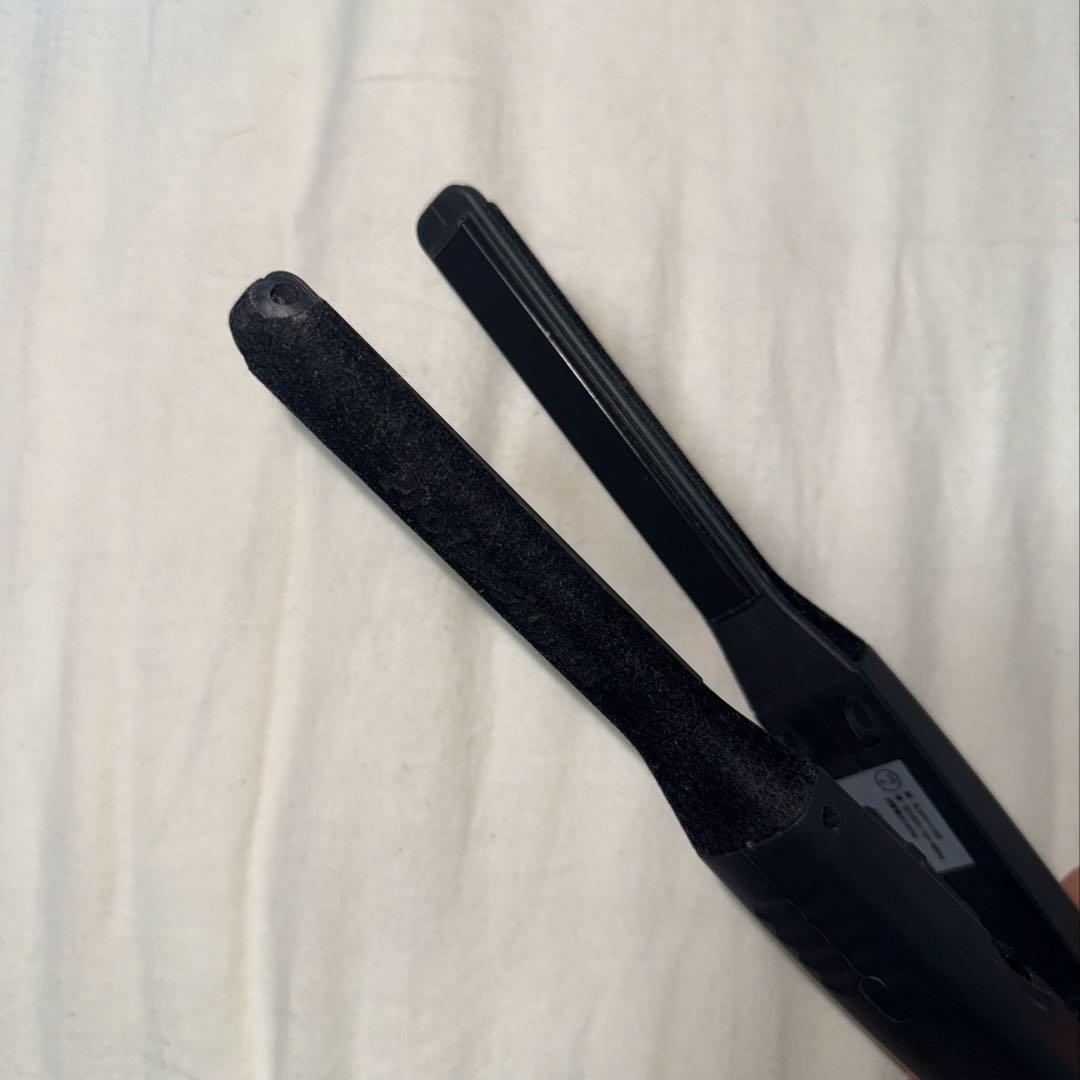 ワンダム ヘアアイロン スリムイオンアイロン 11mm AHI-1100