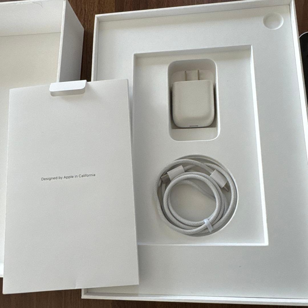 iPad 2025年購入　第11世代　256GB Wi-Fi シルバー