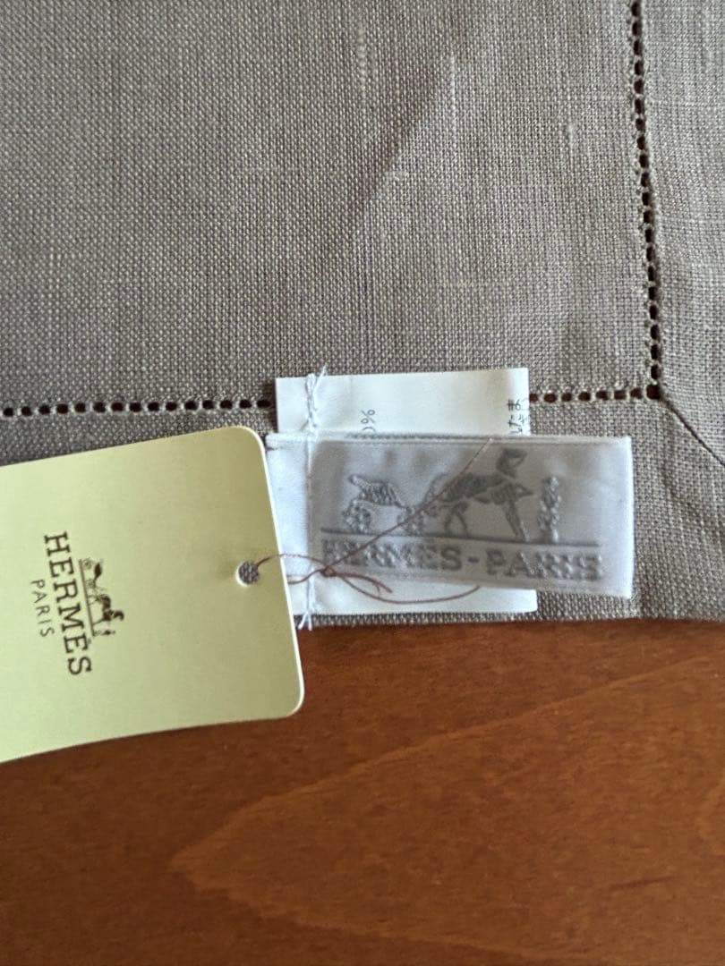 HERMES エルメスランチョンマット　と馬の刺繍のナフキンセット　3組