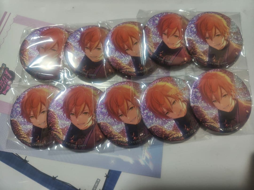 プロセカ あんスタ グリッター缶バッジ 東雲彰人