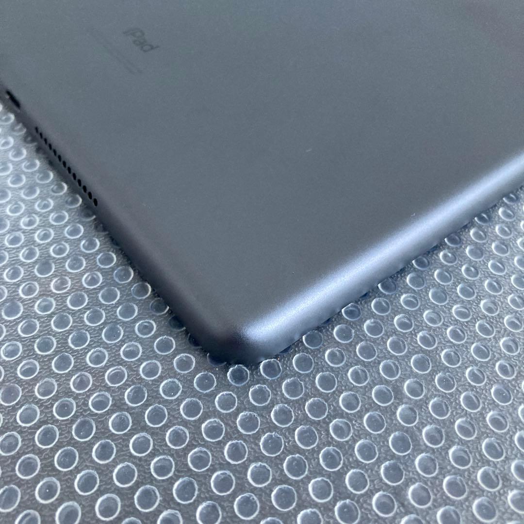 4116【早い者勝ち】電池最良好☆iPad7 第7世代 32GB SIMフリー☆