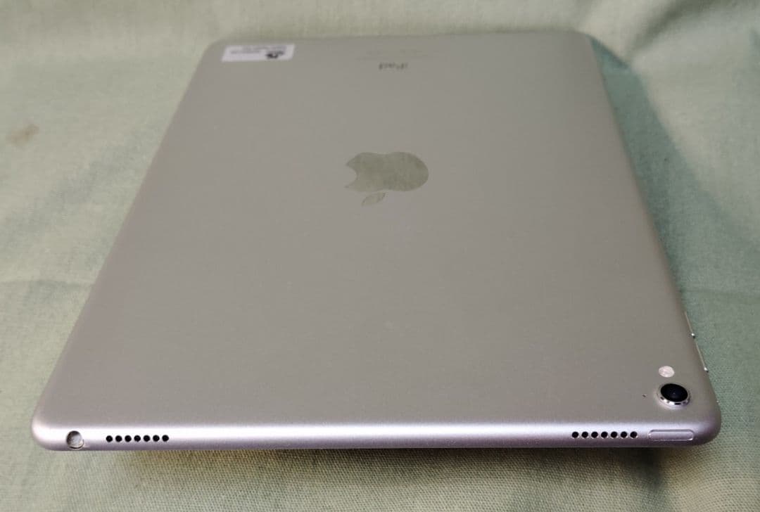 apple ipad pro 9.7インチ 32GB 社外ペン キーボード付