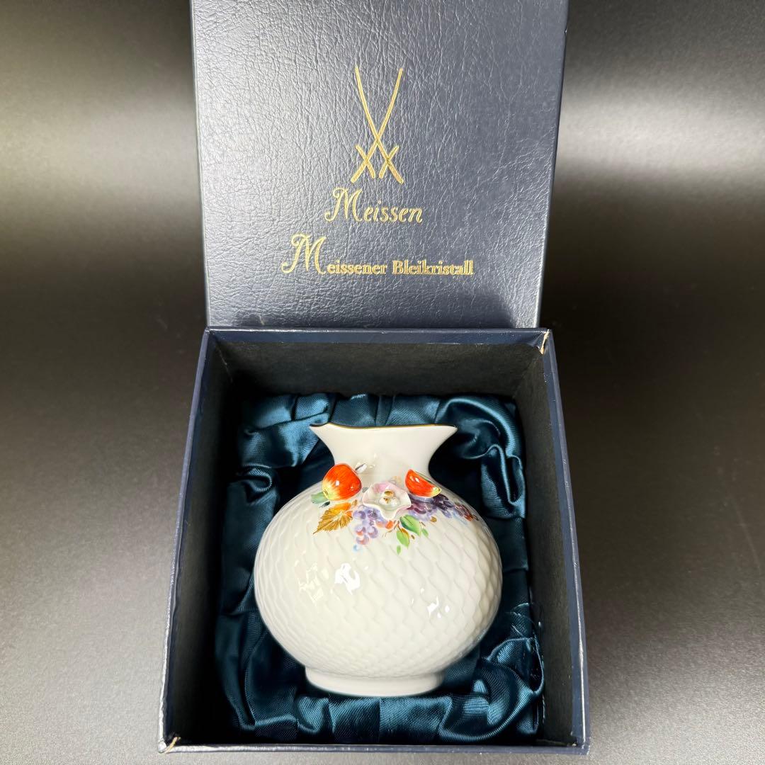 新品 マイセン 波の戯れ フルーツ 林檎 葡萄 貼花 花瓶１点(共箱付)、1級品