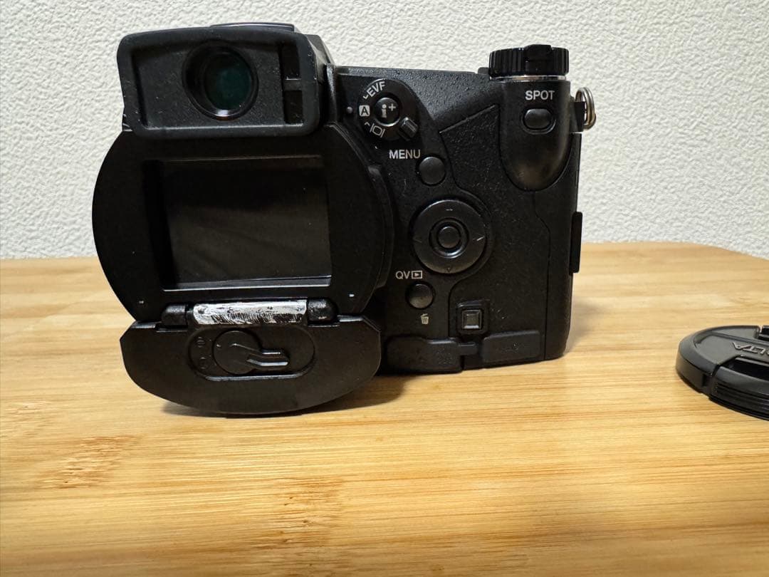 デジタルカメラ MINOLTA