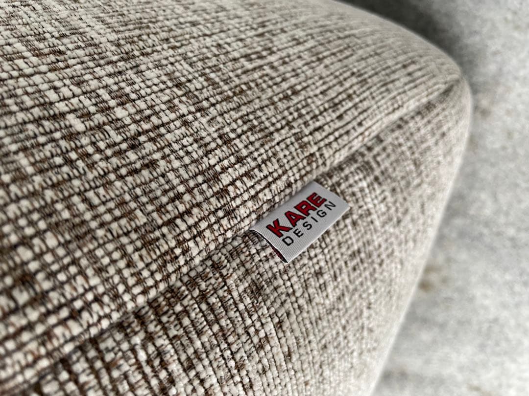 近隣配達可能　KAREデザイン　ソファ　エレメントスタジオ