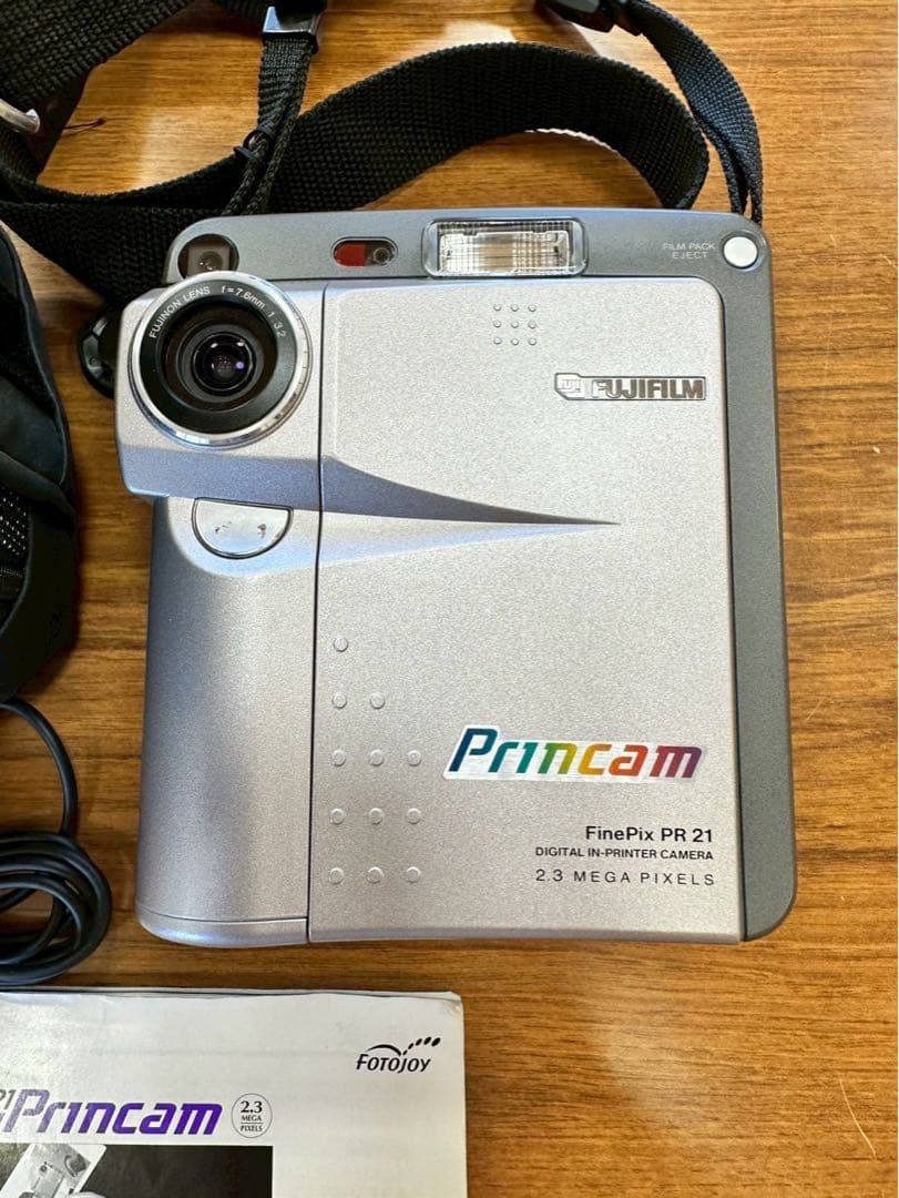 FUJIFILM 富士フイルムデジタルカメラ　FinePix PR21 ジャンク
