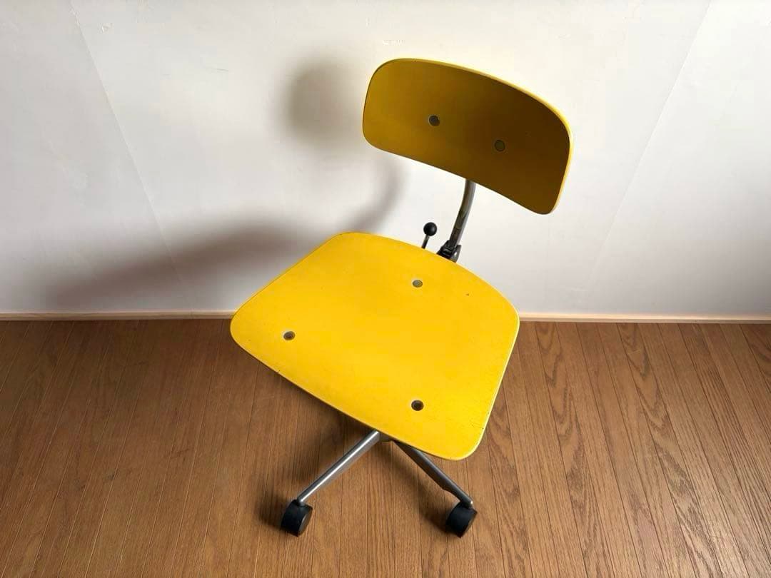 北欧ヴィンテージ KEVI ケヴィチェア イエロー 4本脚 アンティーク レトロ