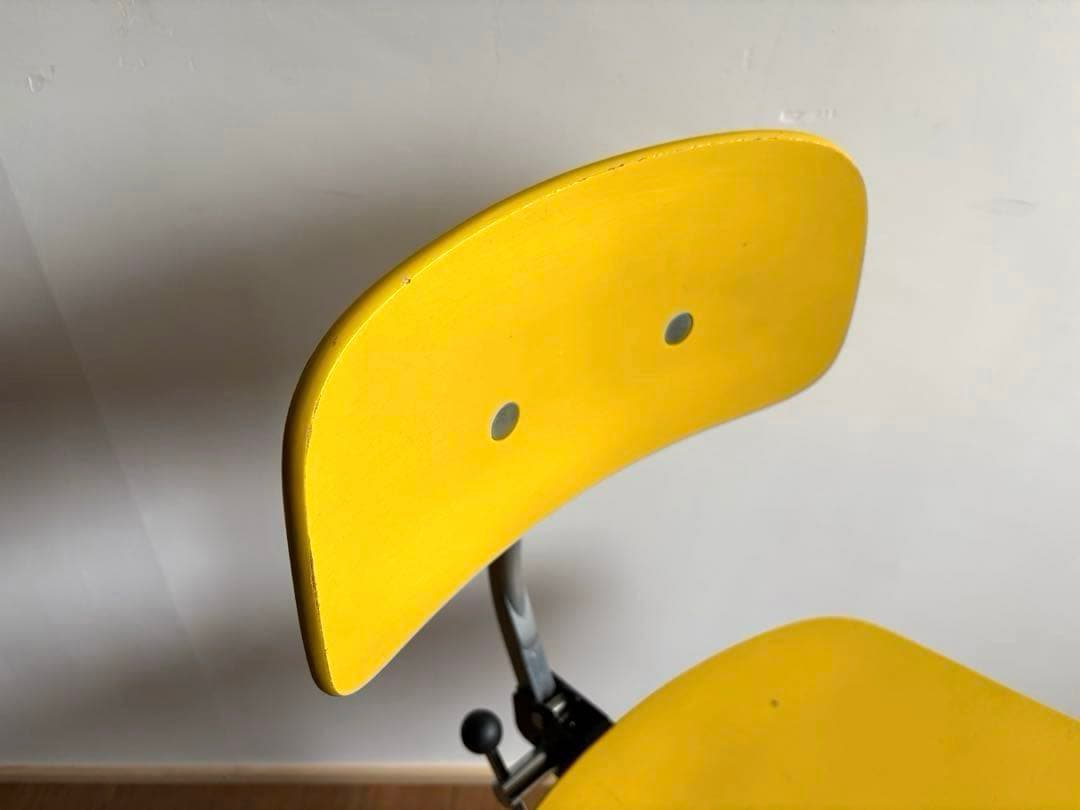 北欧ヴィンテージ KEVI ケヴィチェア イエロー 4本脚 アンティーク レトロ